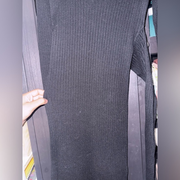 Good American Belted Body Dress - Picture 6 of 8